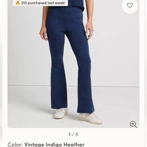 Land's End High Rise Slim Flare Leggings Size Small 6-8 Indigo Heather Navy NWT